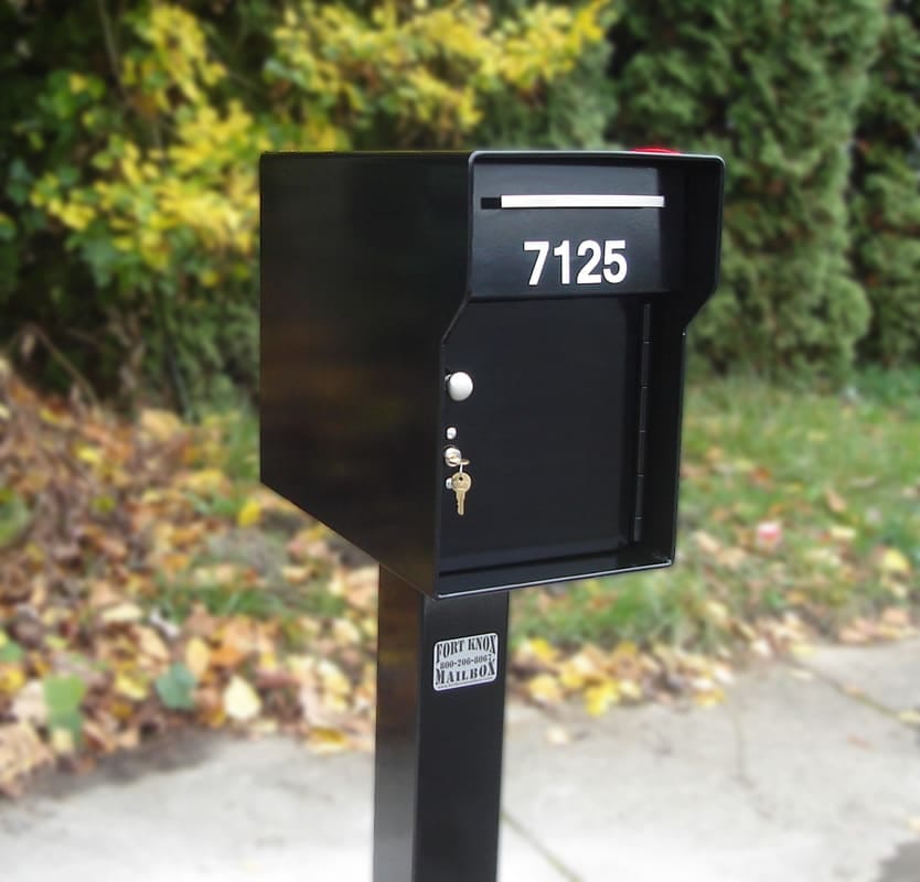 The Vacationer Fort Knox Mailbox